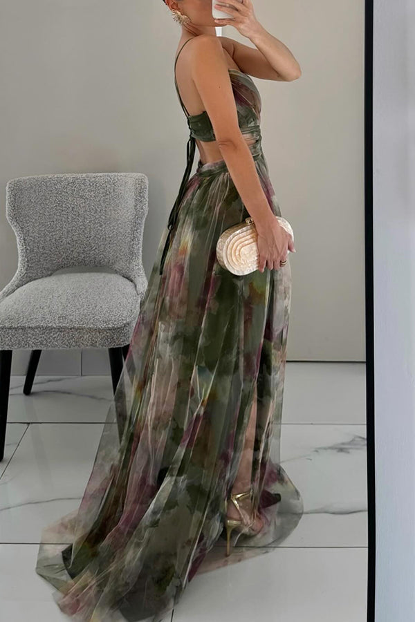 Giselle - Long dress with a charming floral print
