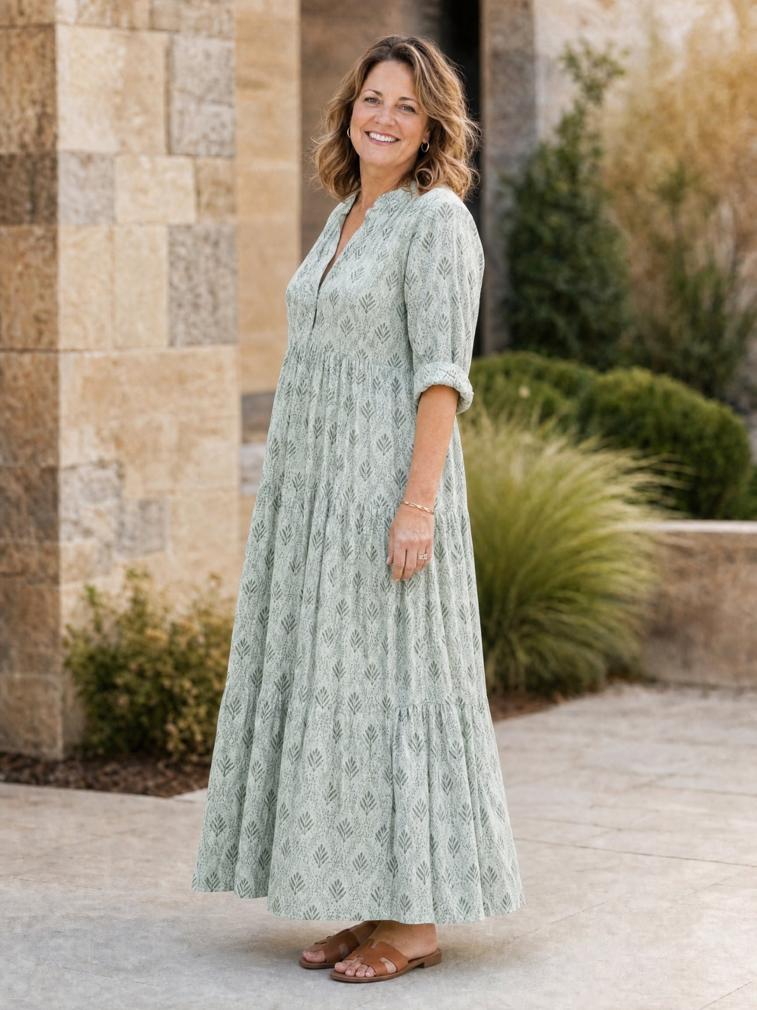 Suzan - Flowy Maxi Dress