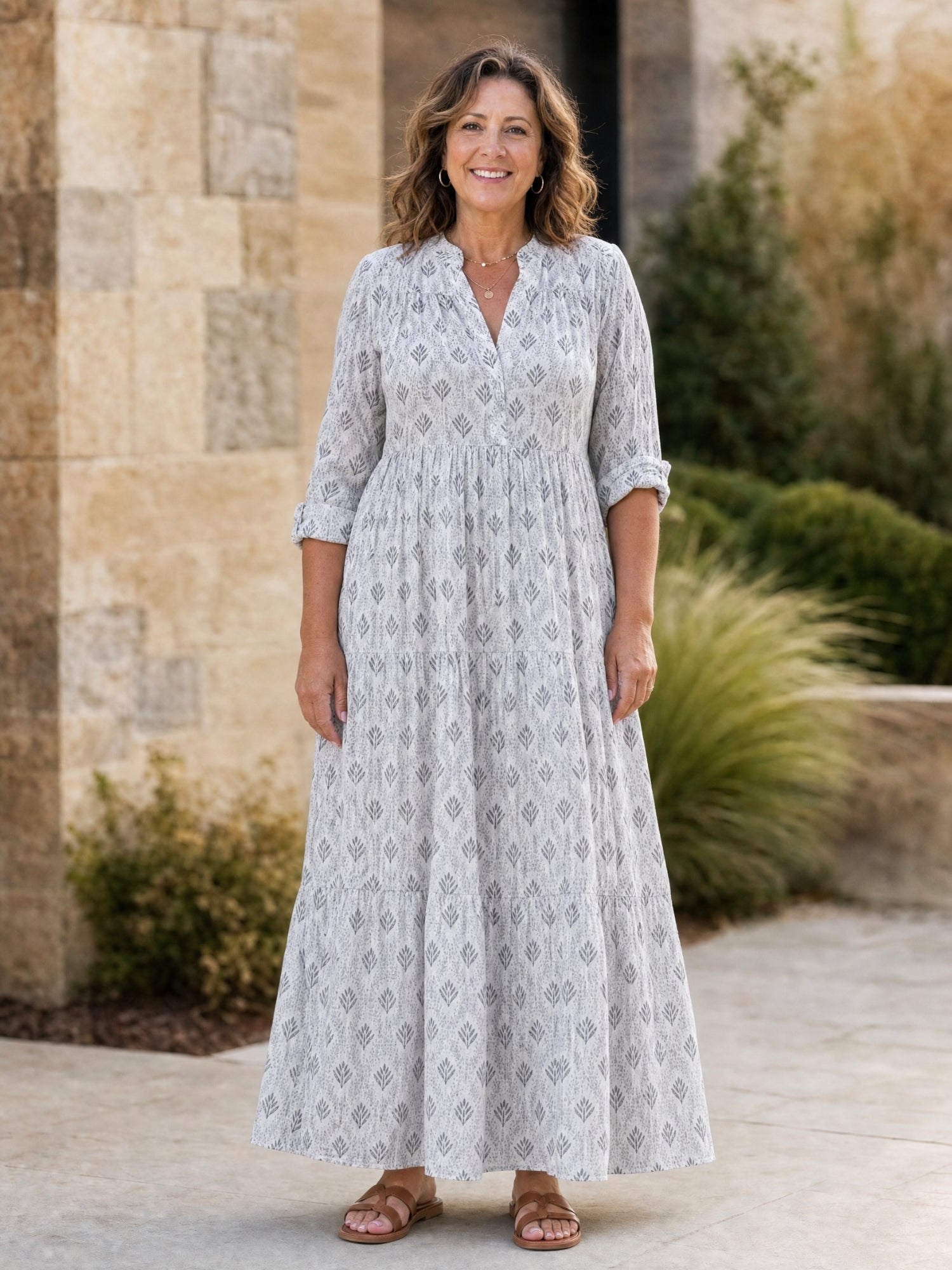 Suzan - Flowy Maxi Dress