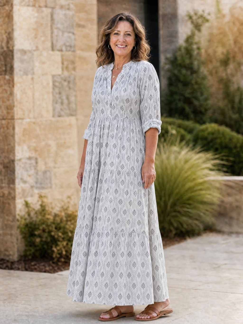 Suzan - Flowy Maxi Dress