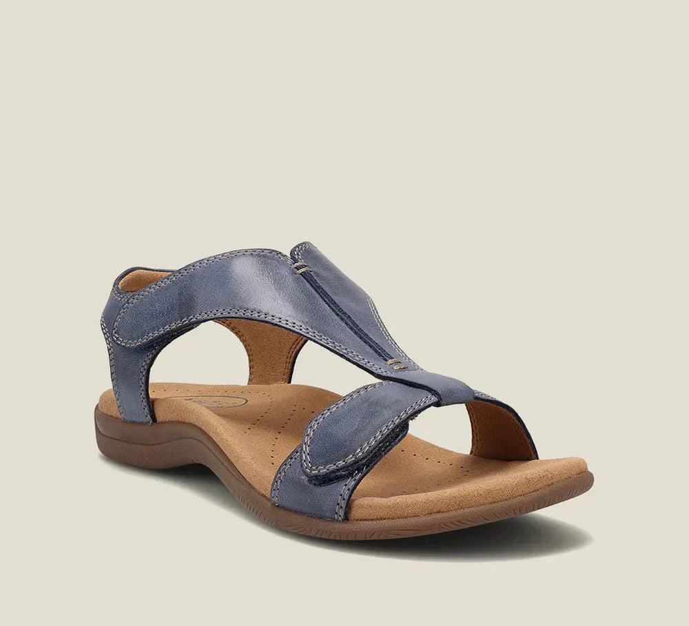 Lara | Comfortable sandals with adjustable fastening