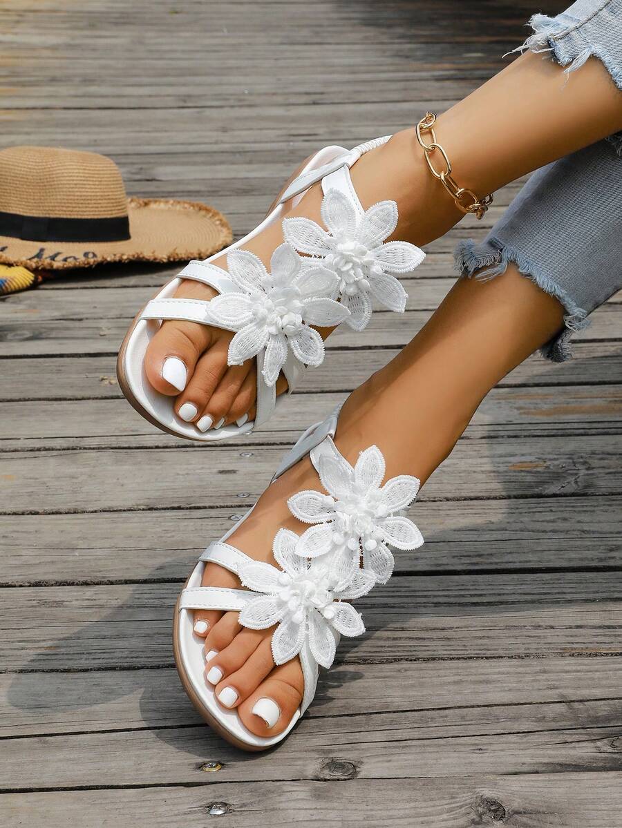 Floréa | Orthopaedic Sandals with Applied Flowers