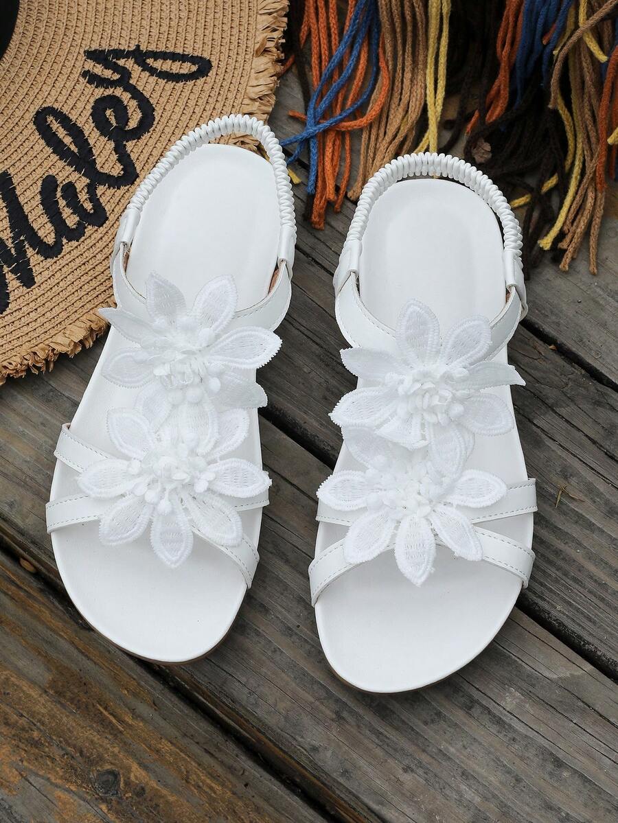 Floréa | Orthopaedic Sandals with Applied Flowers