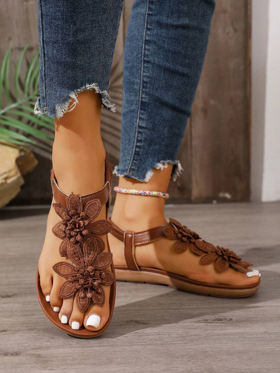 Floréa | Orthopaedic Sandals with Applied Flowers