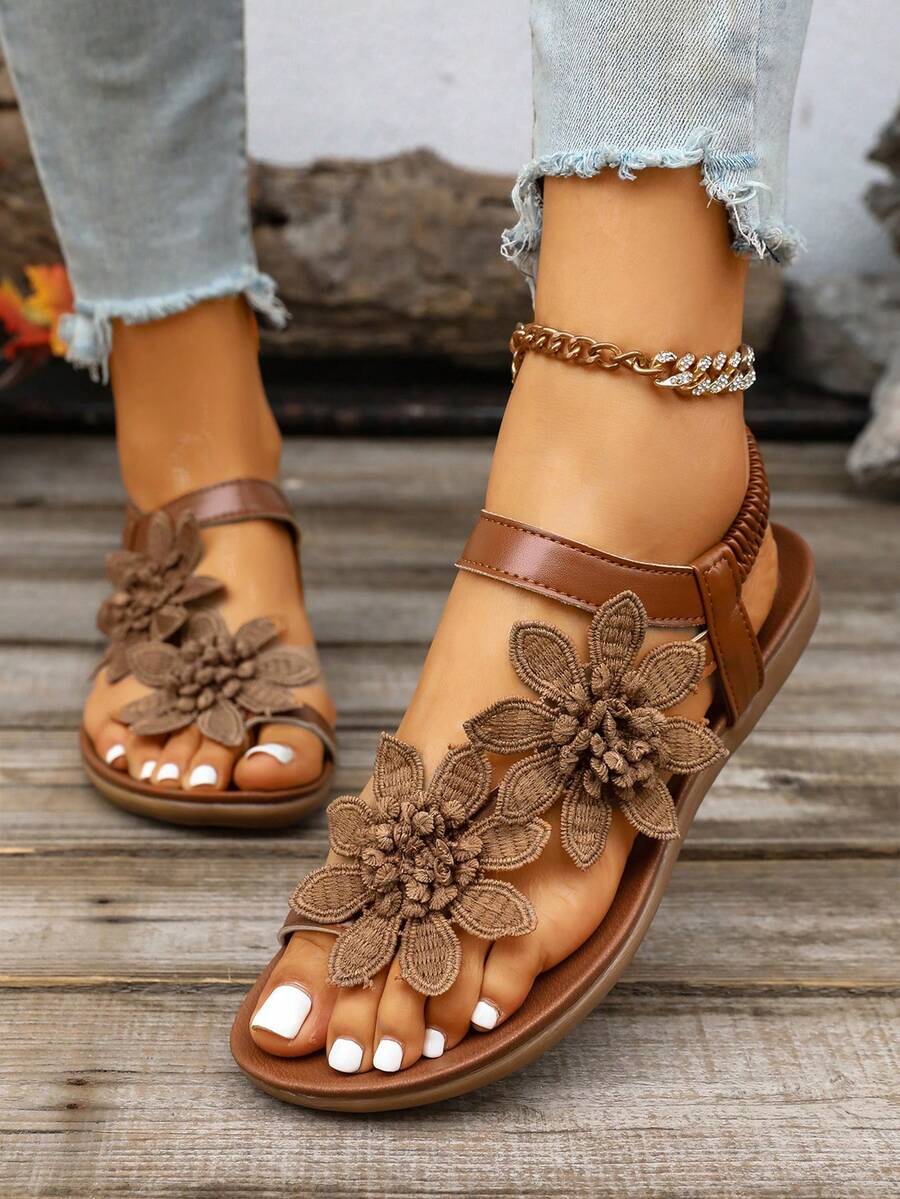 Floréa | Orthopaedic Sandals with Applied Flowers