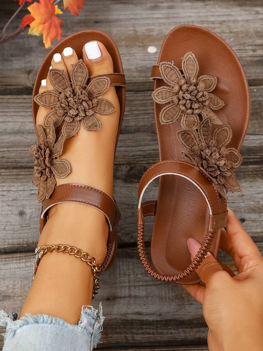 Floréa | Orthopaedic Sandals with Applied Flowers