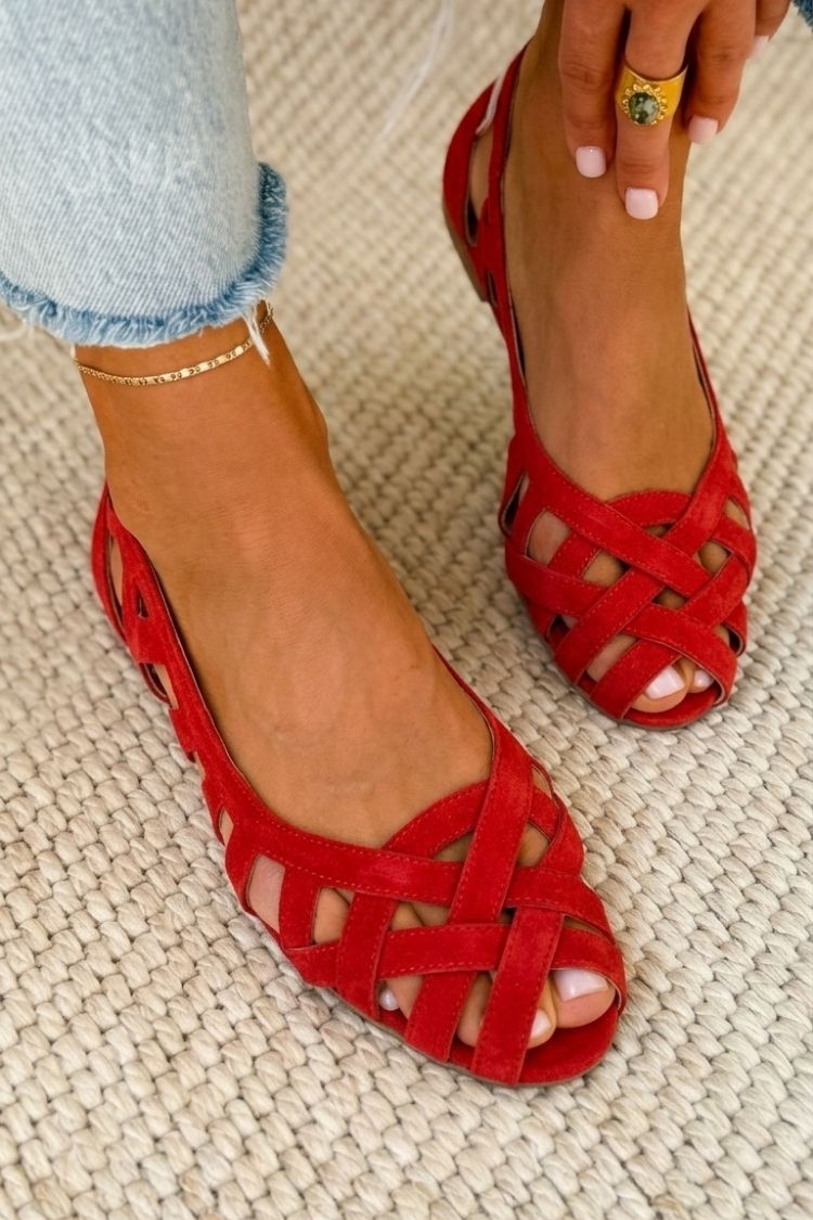Poppy - Open-toe Flat Sandals with Interwoven Fabric