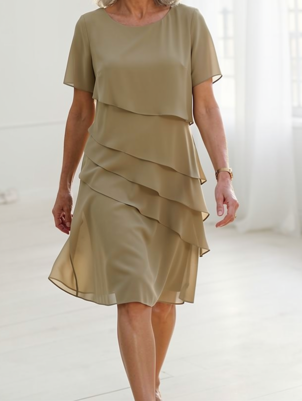 Juliette – Elegant Flowing Dress with Ruffles