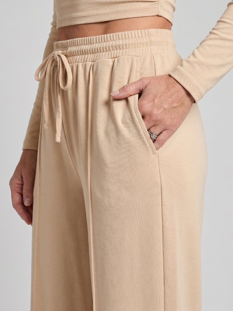 Avam | Long Sleeve Crew Neck Crop Top and Trousers Set