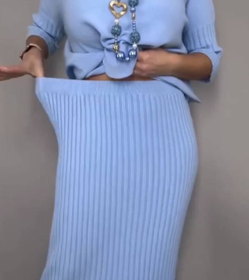 Debora | Knitted Set with Ribbed Midi Skirt