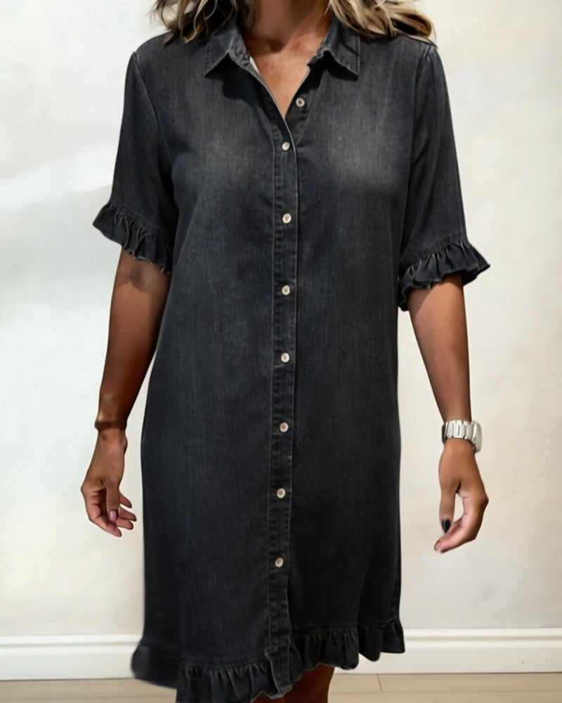 Amelia | Comfortable denim dress with flattering gathering
