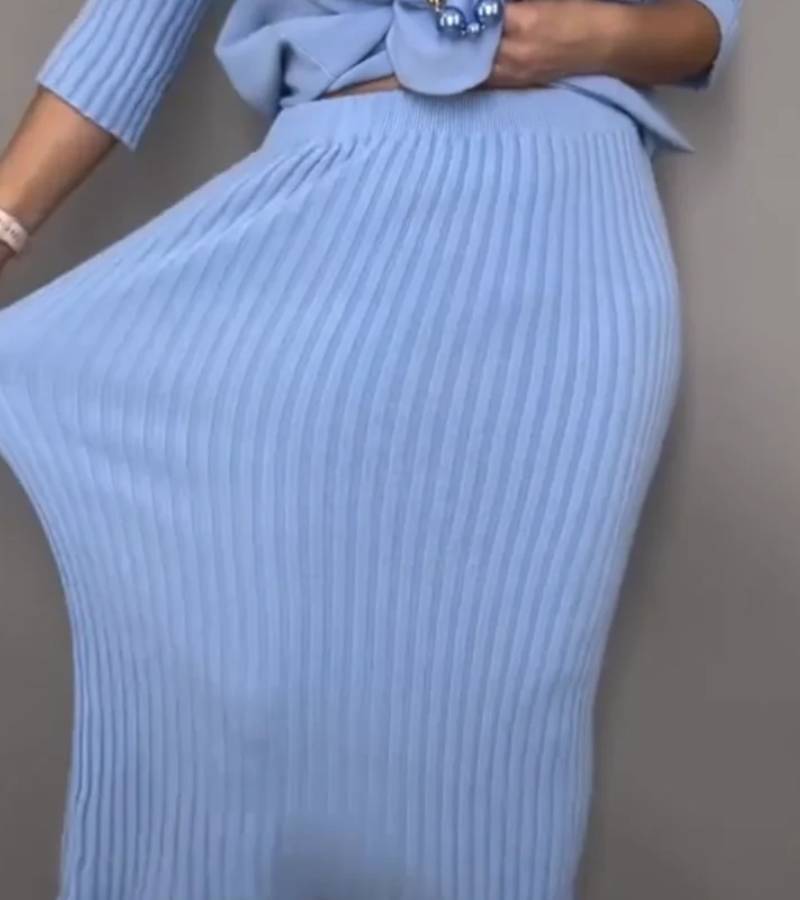 Debora | Knitted Set with Ribbed Midi Skirt