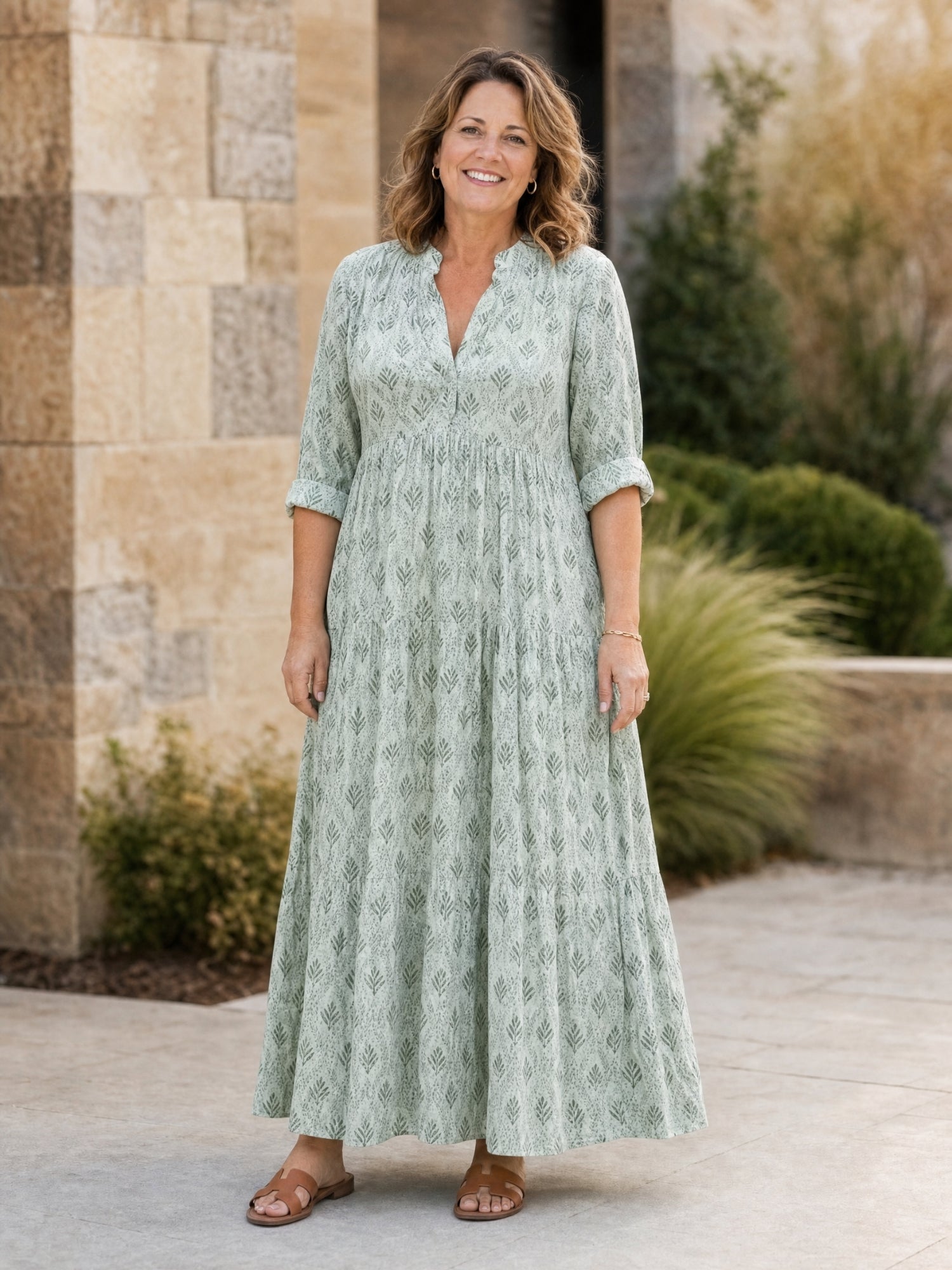 Suzan - Flowy Maxi Dress