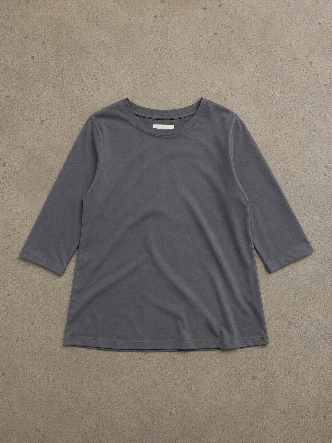 Calvera | Essential Comfort Tee