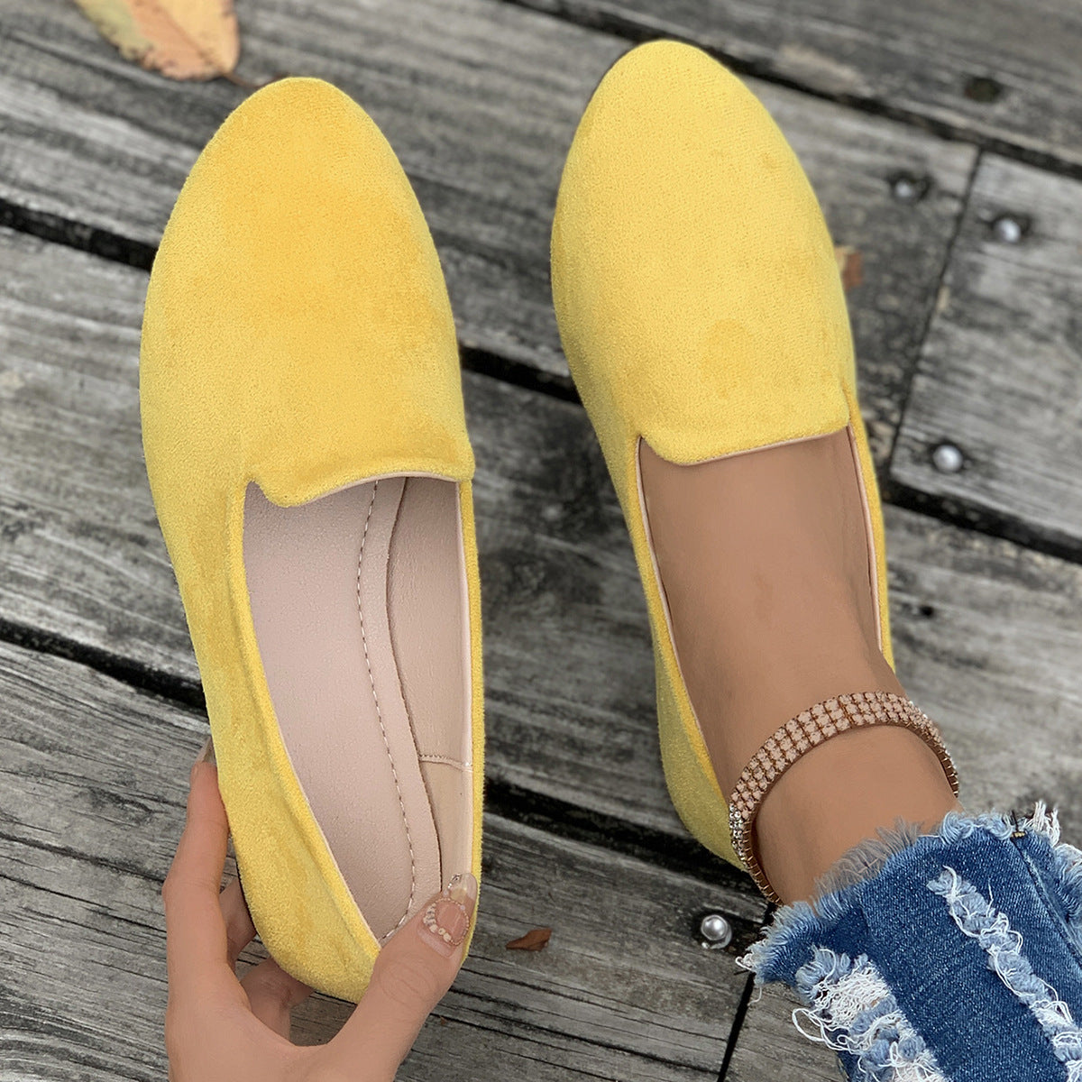 SHERNA™ - Women’s Solid Colour Flats Soft Sole Pointed Toe Slip-On Shoes