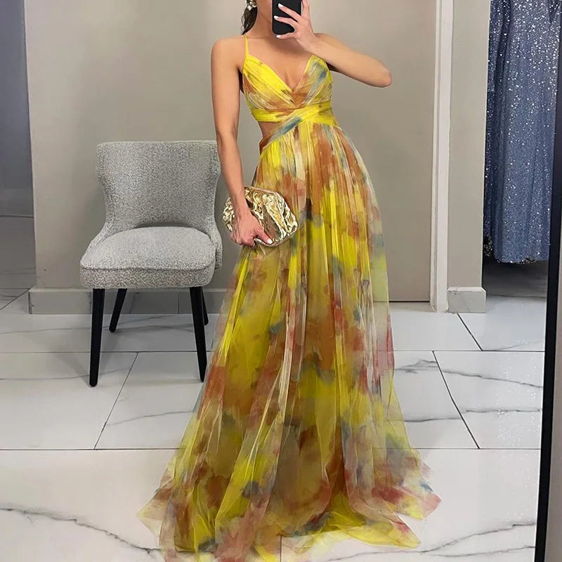 Giselle - Long dress with a charming floral print
