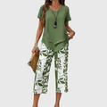 Avy™ | Casual Two-Piece Set with Leaf Print