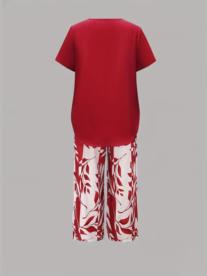 Avy™ | Casual Two-Piece Set with Leaf Print