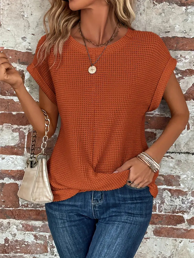 Sophie - The Sweetheart Round Neck T-Shirt
