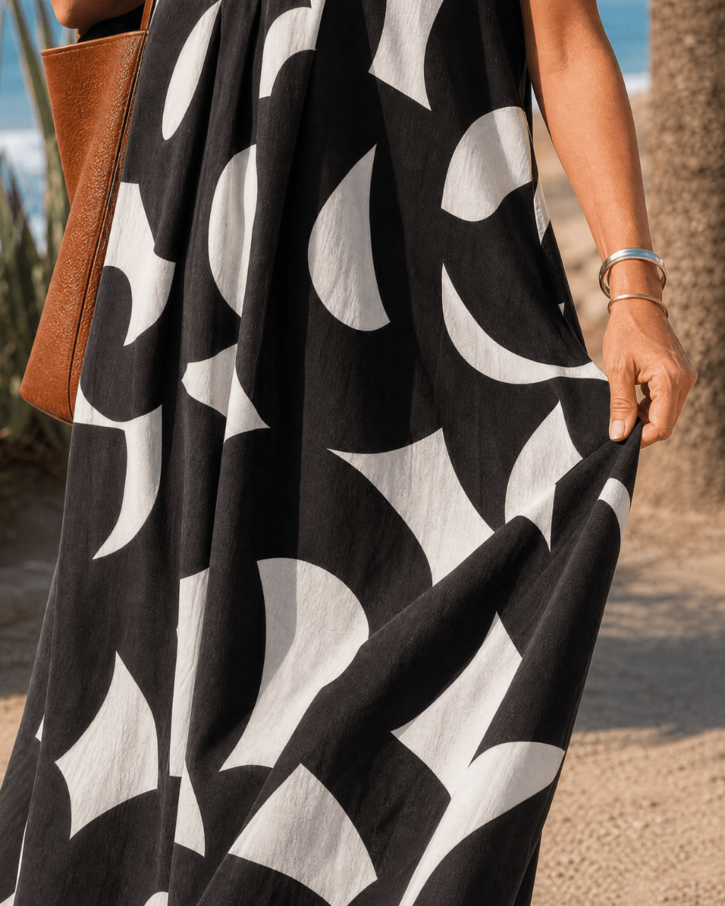 Anna | Fluid Midi Dress